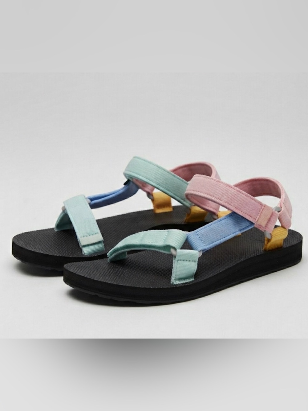 OCEAN + COAST Multicolored Sandals with Straps